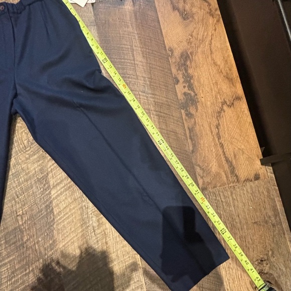 Pendleton vintage Women’s size 8 petite 100% wool pants - Picture 5 of 5